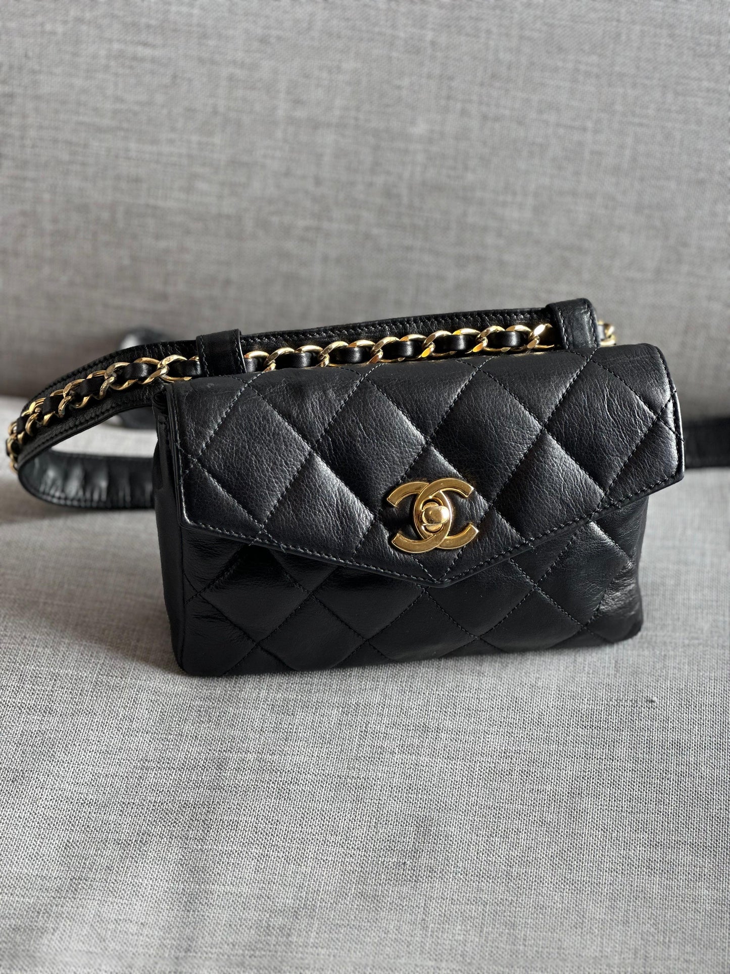 Vintage Beg on Belt Chanel