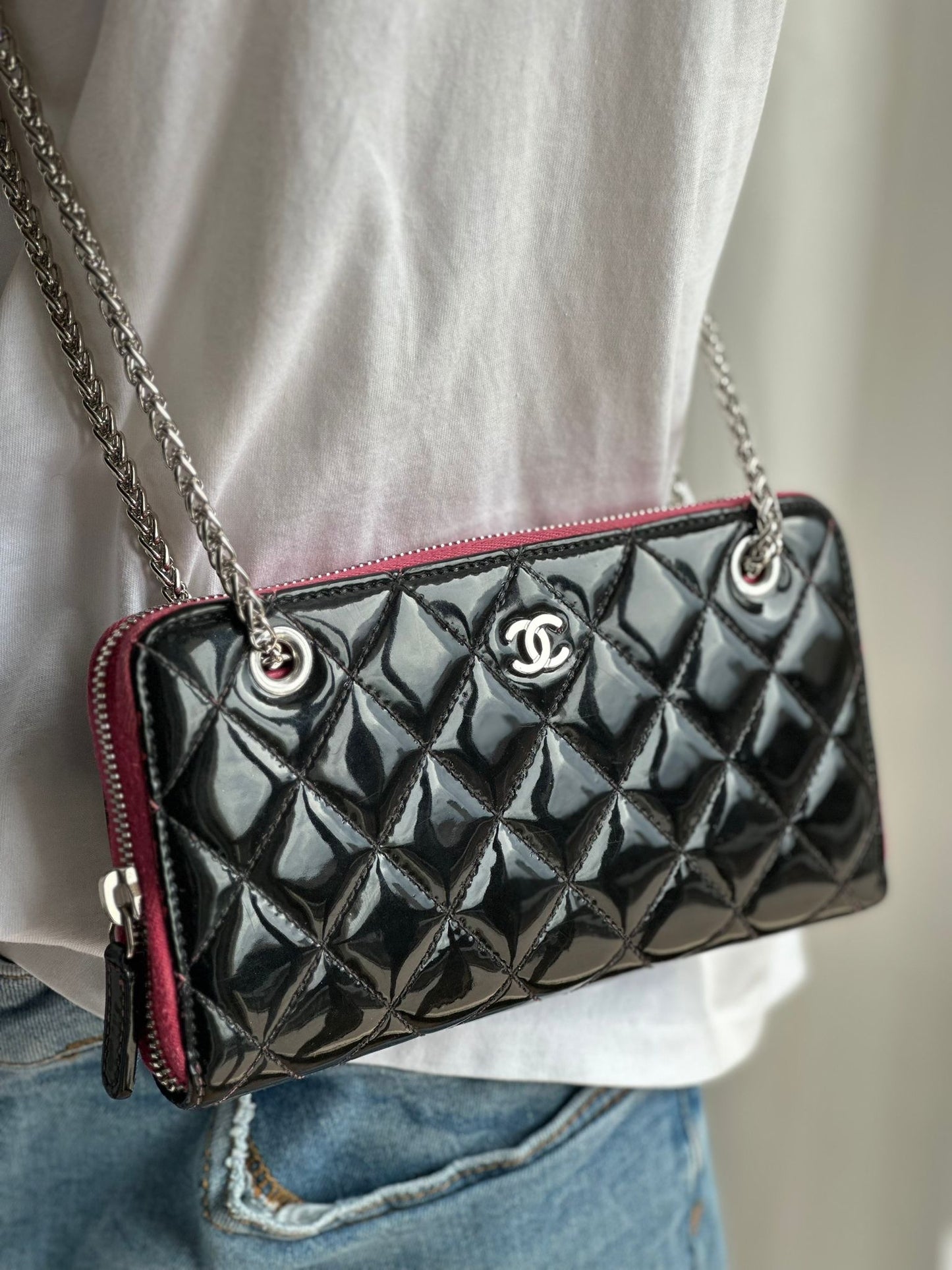 Re-worked Zippy Chanel WOC in vernice