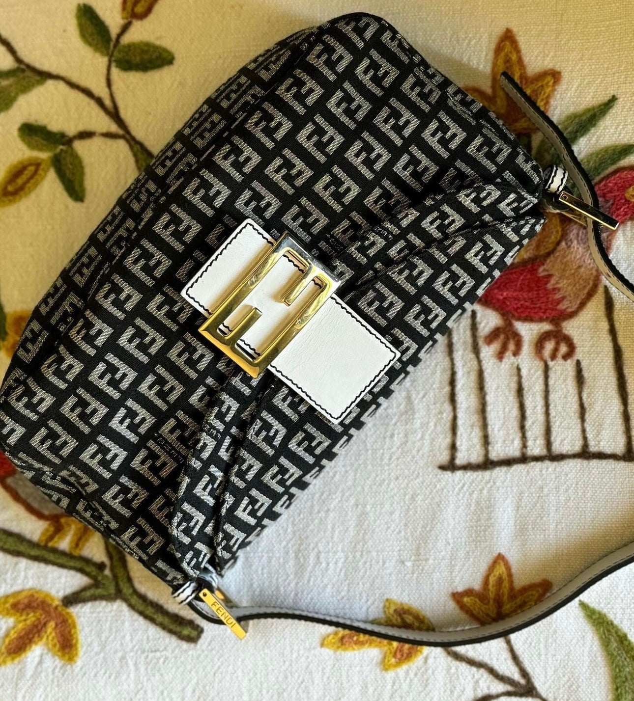 Fendi Baguette