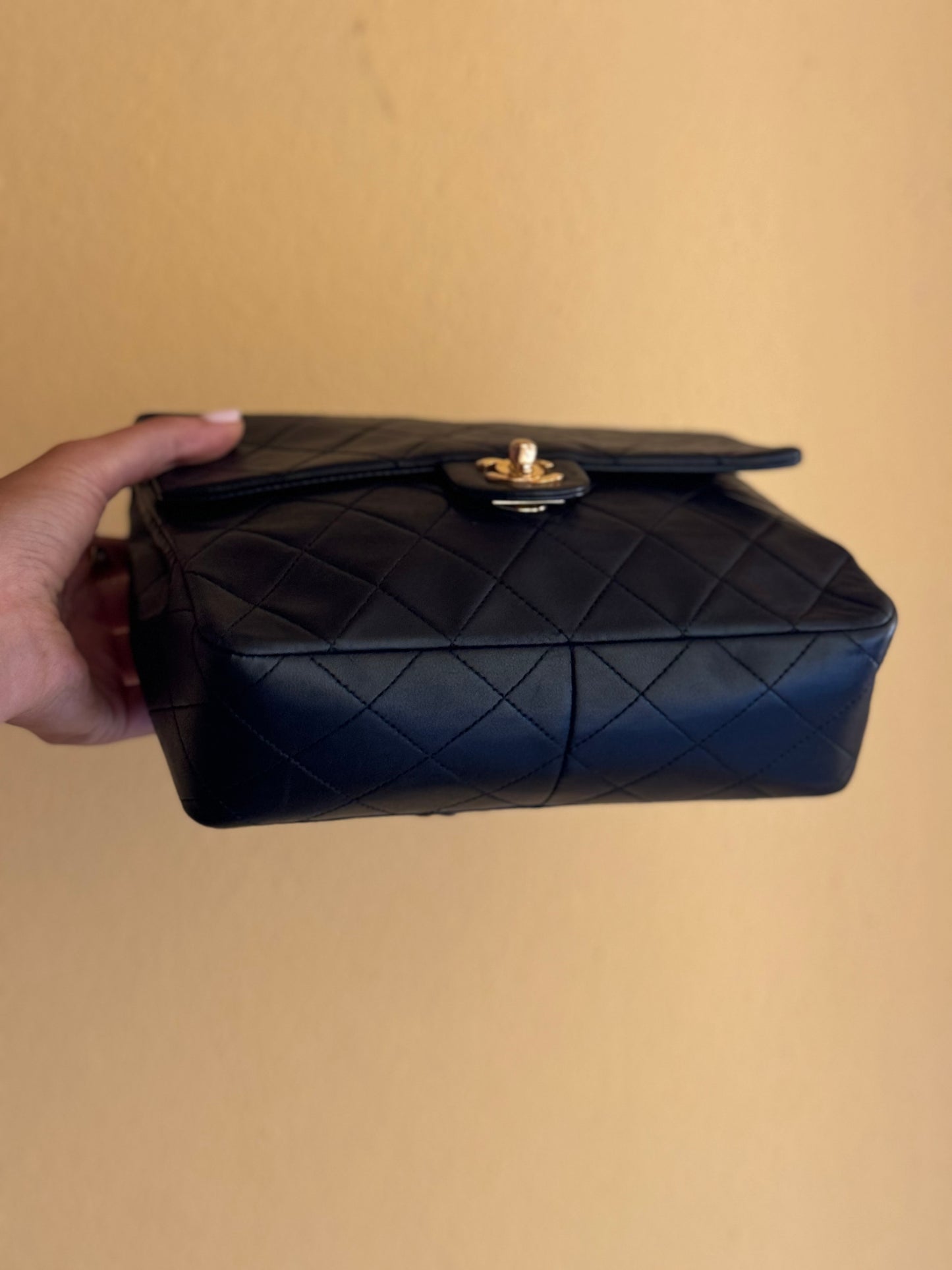 Chanel Mini square nera