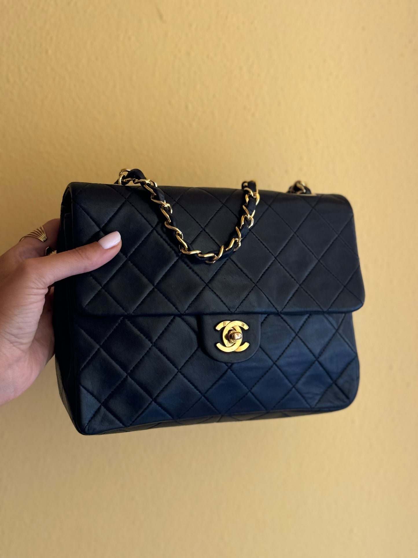 Chanel Mini square nera