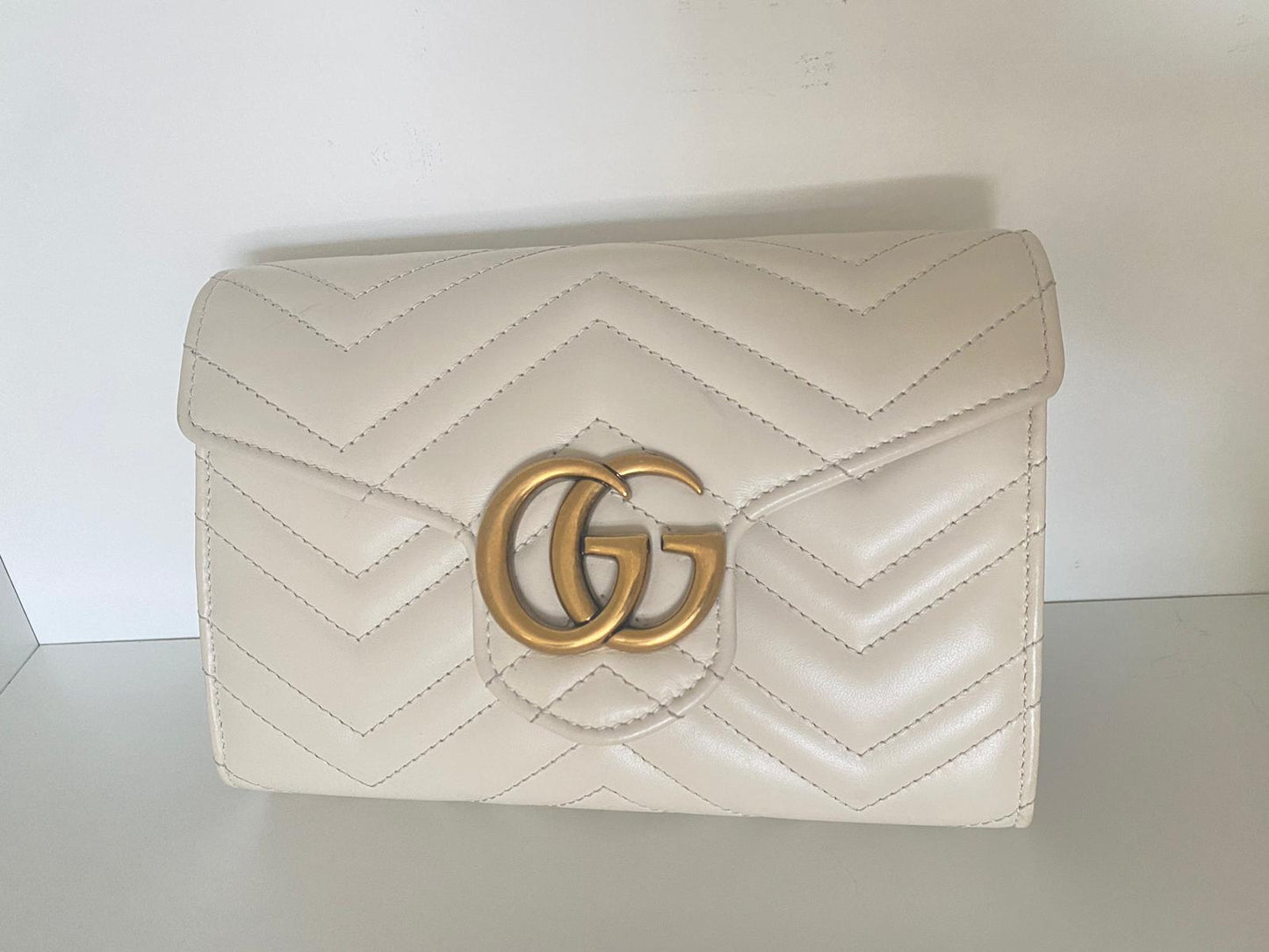 Gucci Marmont panna.