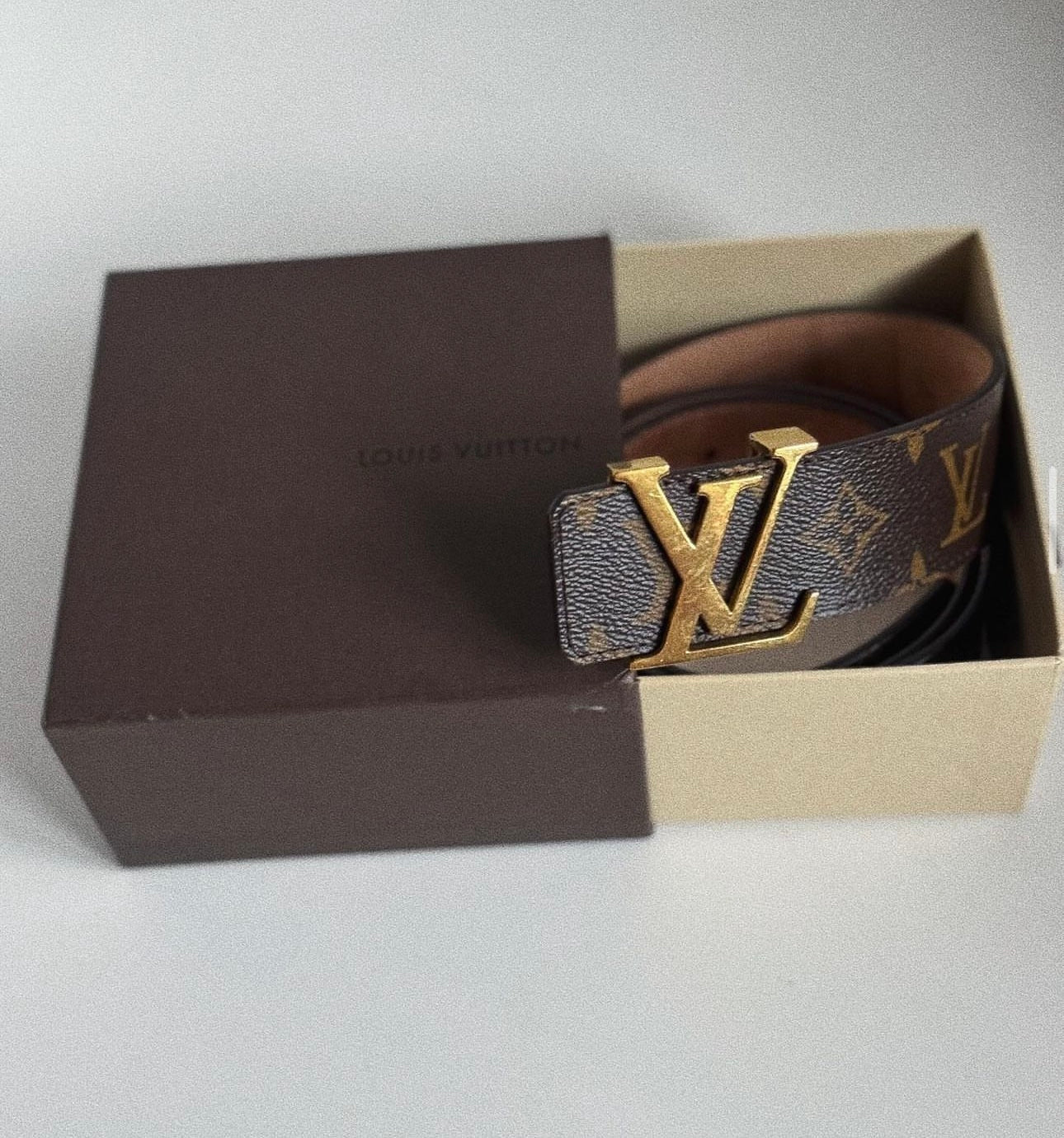 Cinta monogram Louis Vuitton