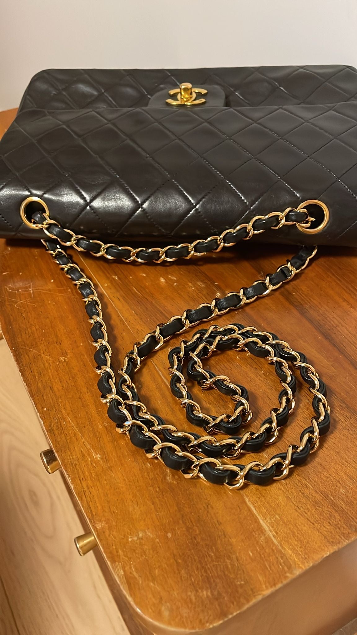 Chanel Classic medium