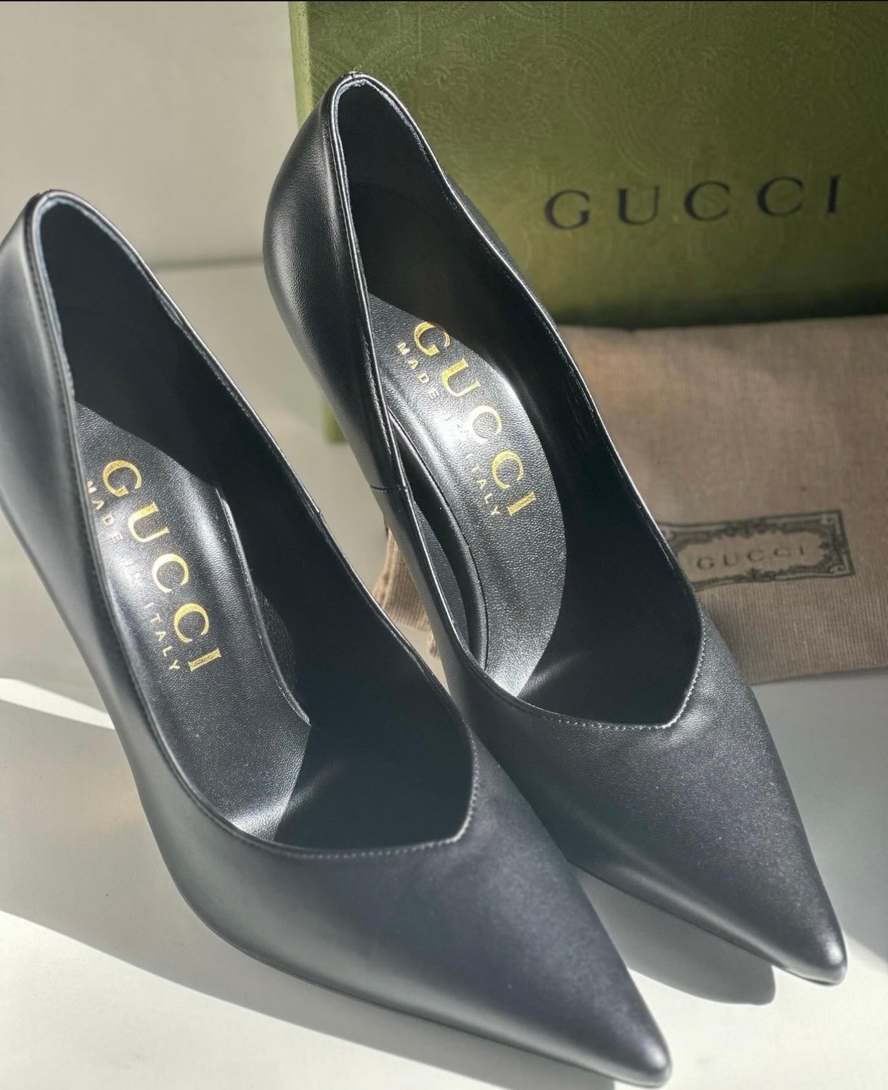 Décolleté Gucci in pelle e tacco gioiello