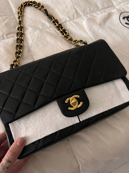 Chanel classic 25