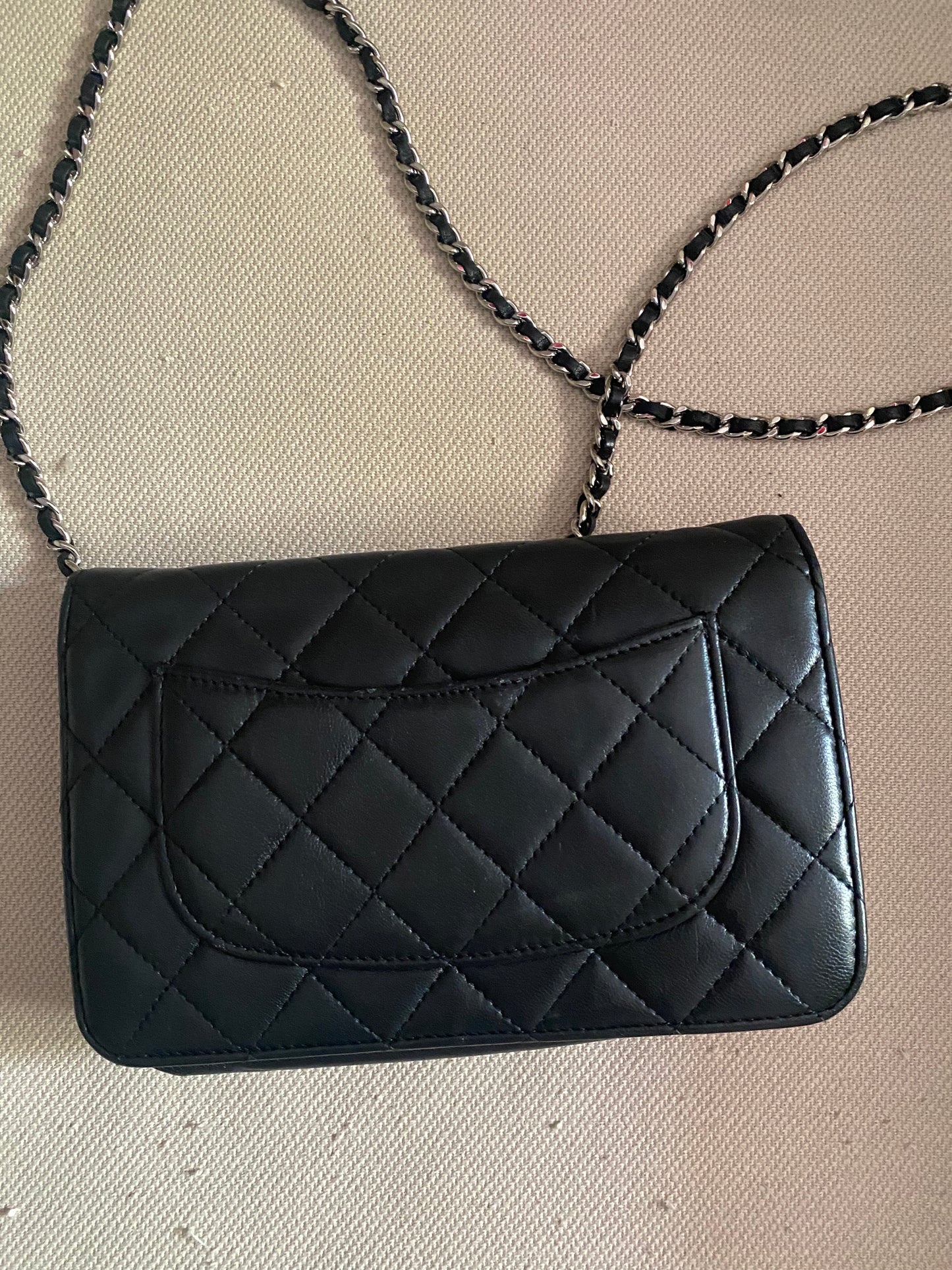 Chanel Wallet on chain