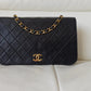 Vintage Chanel nera anni 80