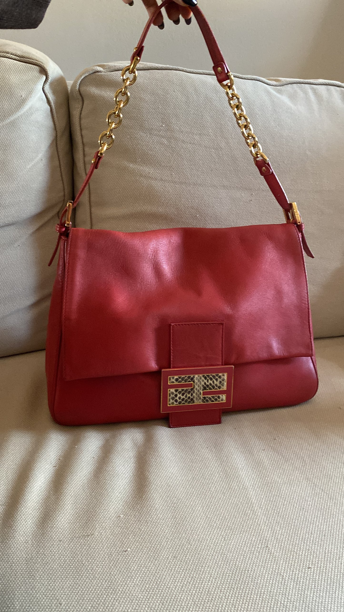 Fendi mamma baguette